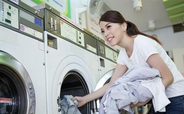 現(xiàn)在開(kāi)什么店又火爆又賺錢(qián)